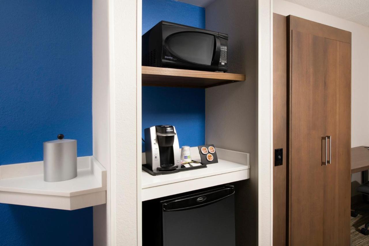 Holiday Inn Express & Suites Baltimore - BWI Airport North By Ihg Linthicum Ngoại thất bức ảnh